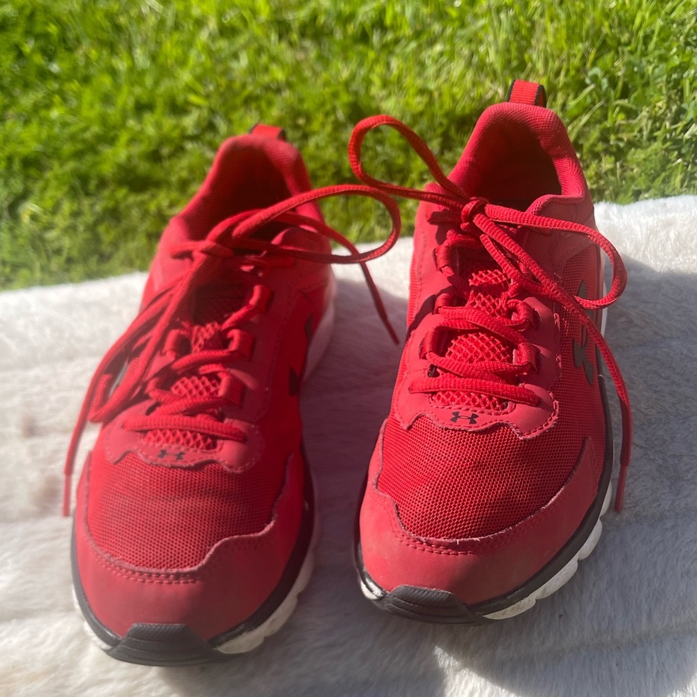 Red under armor running shoes